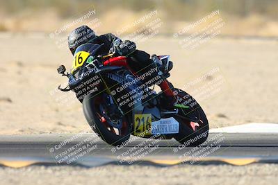 media/Jan-10-2025-CVMA Friday Practice (Fri) [[489e0da257]]/Group 4 and Trackday/Session 5 (Turn 7)/